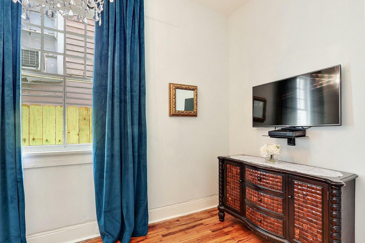 ニューオーリンズ Elegant Renovated House With Relaxing Courtyardヴィラ エクステリア 写真