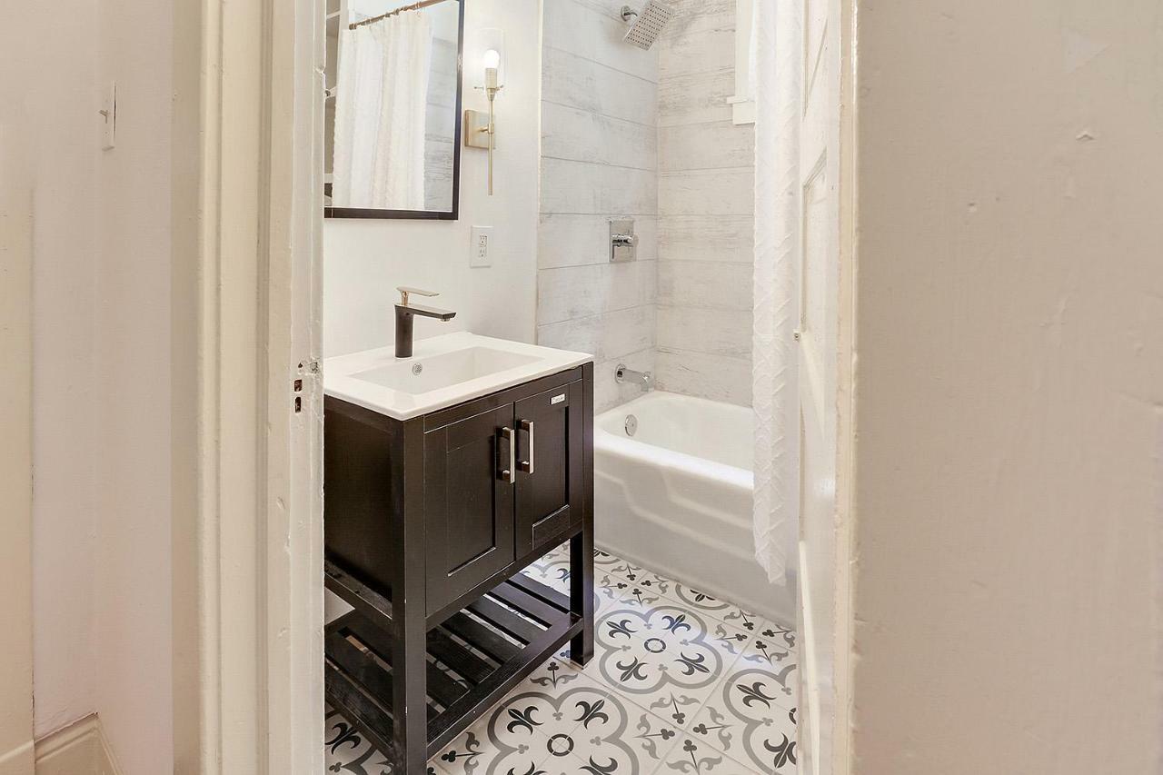 ニューオーリンズ Elegant Renovated House With Relaxing Courtyardヴィラ エクステリア 写真