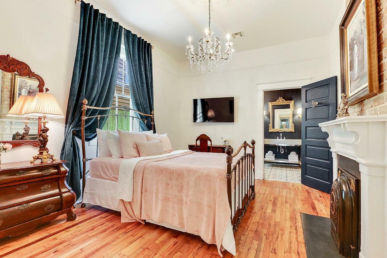 ニューオーリンズ Elegant Renovated House With Relaxing Courtyardヴィラ エクステリア 写真